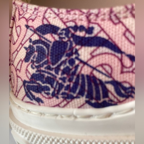 Burberry SZ 7.5 Pink Women's lace up Sneakers Equestrian Knight design - Picture 3 of 16